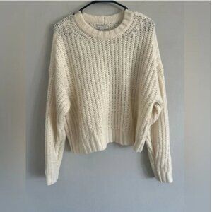 American Eagle Outfitters Crewneck Chunky Knit Pullover Sweater Sz Medium